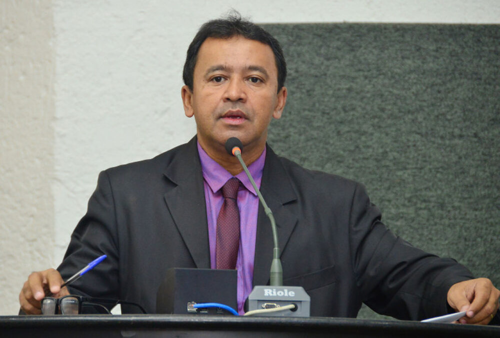 Deputado Elenil da Penha é escolhido presidente da Comissão do Impeachment contra Mauro Carlesse