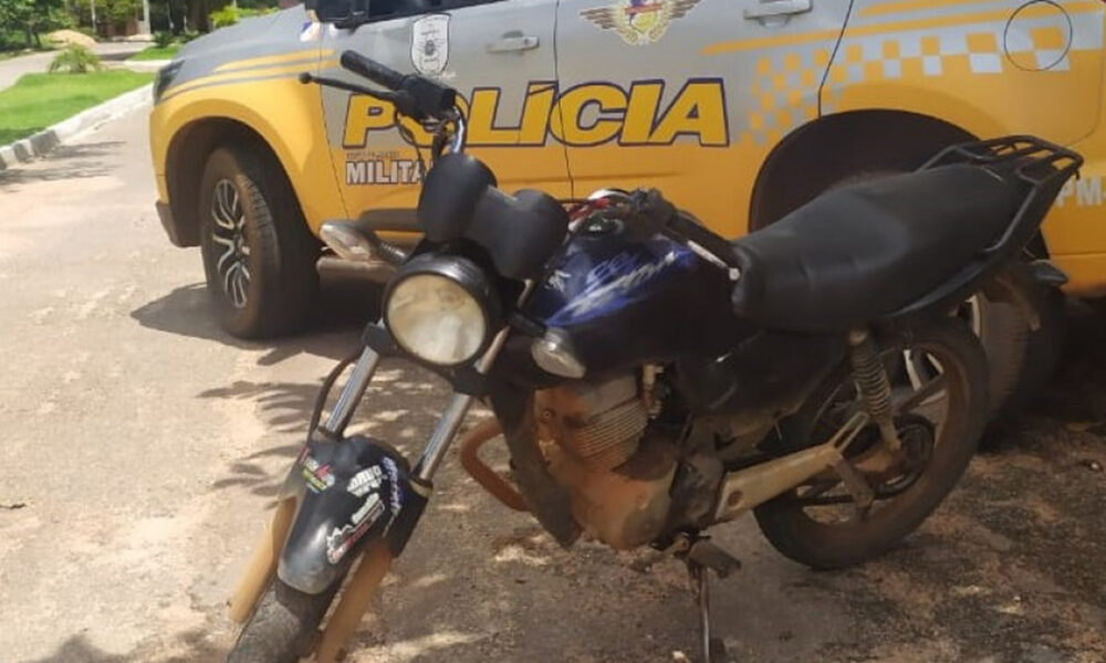 Motocicleta com restrição de furto/roubo é recuperada pela PM na TO-255