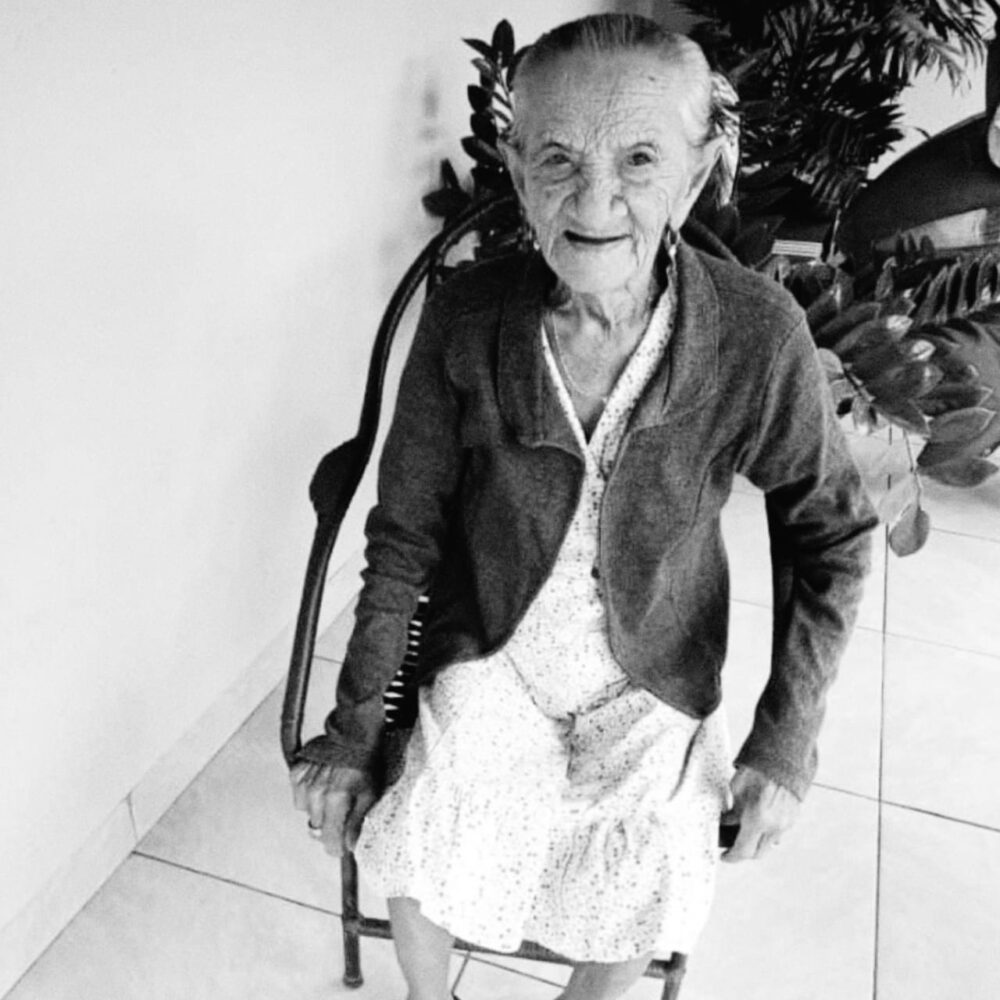 Vereador Mauro Lacerda emite nota de pesar lamentando o falecimento da pioneira Martinha Maria de 102 anos