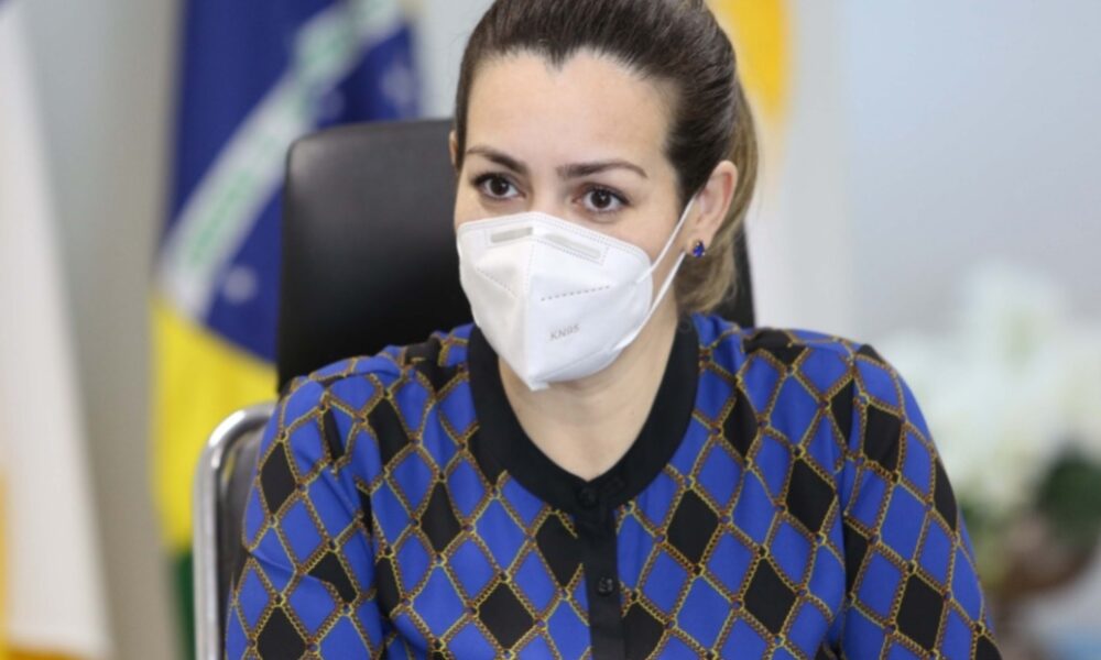 Cinthia Ribeiro defende comprovante de vacinação em Palmas e dispara aos 'antivacinas': ''O choro é livre''