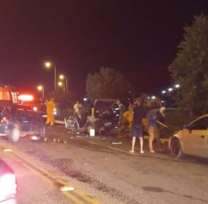 Grave acidente na Av. Teotônio Segurado, em Palmas, mata uma pessoa e deixa outras 4 feridas