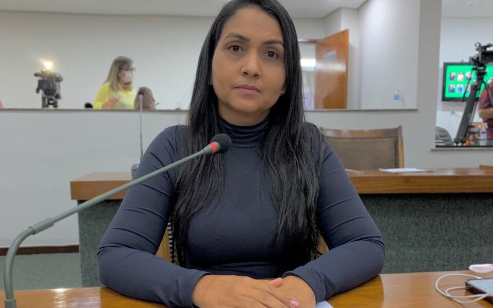 Com voto favorável de Vanda Monteiro, Assembleia prorroga decretos de calamidade pública