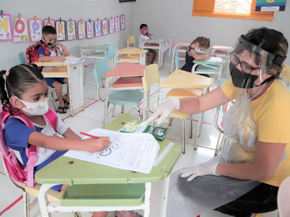 Professores concursados podem se credenciar para carga horária de 40h em Araguaína
