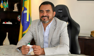 Governador Wanderlei Barbosa entrega 100 títulos definitivos de imóveis em Palmeirópolis