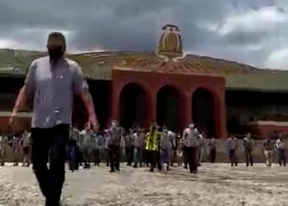 Comissão de aprovados do concurso da Polícia Penal cobra posse com segundo dia de manifestação na Capital