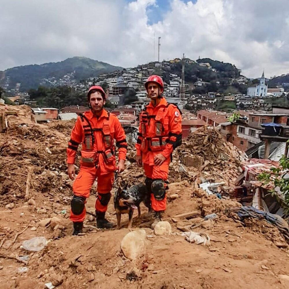 Missão Petrópolis: Bombeiros tocantinenses encontram corpo de criança de 4 anos