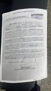 RENÚNCIA DE CARLESSE: Governador afastado do TO acaba de renunciar ao mandato