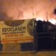 [Vídeo] Empresa de reciclagem pega fogo na região sul de Palmas