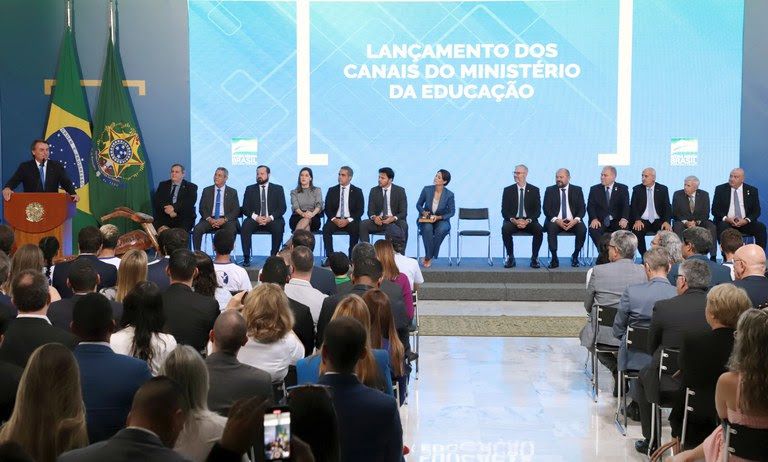 Governo Federal lança o Canal Educação e o Canal Libras para promover a inclusão