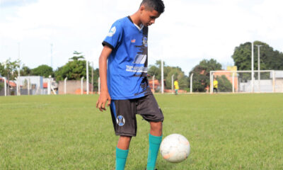 Jogadores das escolinhas de futebol de Araguaína são selecionados para fazerem testes em grandes clubes