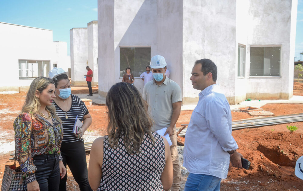 Em Palmas, Saúde vistoria obras do Centro de Atenção Psicossocial Infantil