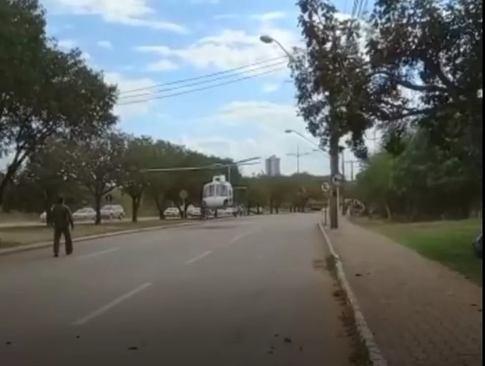 [vídeo] Helicóptero pousa no centro de Palmas para salvar criança de 3 anos engasgada