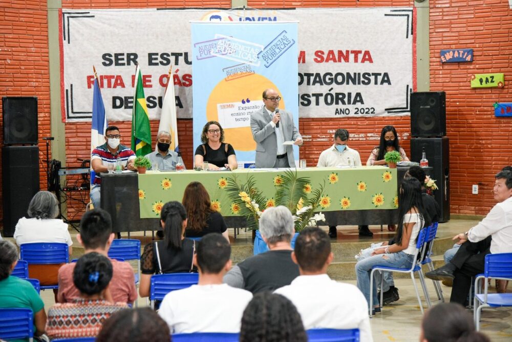 Estudantes de escola integral na região sul de Palmas reclamam da falta de estrutura da unidade