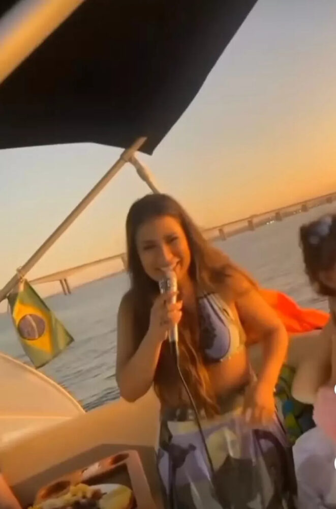 VÍDEO: Simone da dupla com Simaria tira dia de folga no lago de Palmas e surpreende fãs cantando alguns de seus sucessos