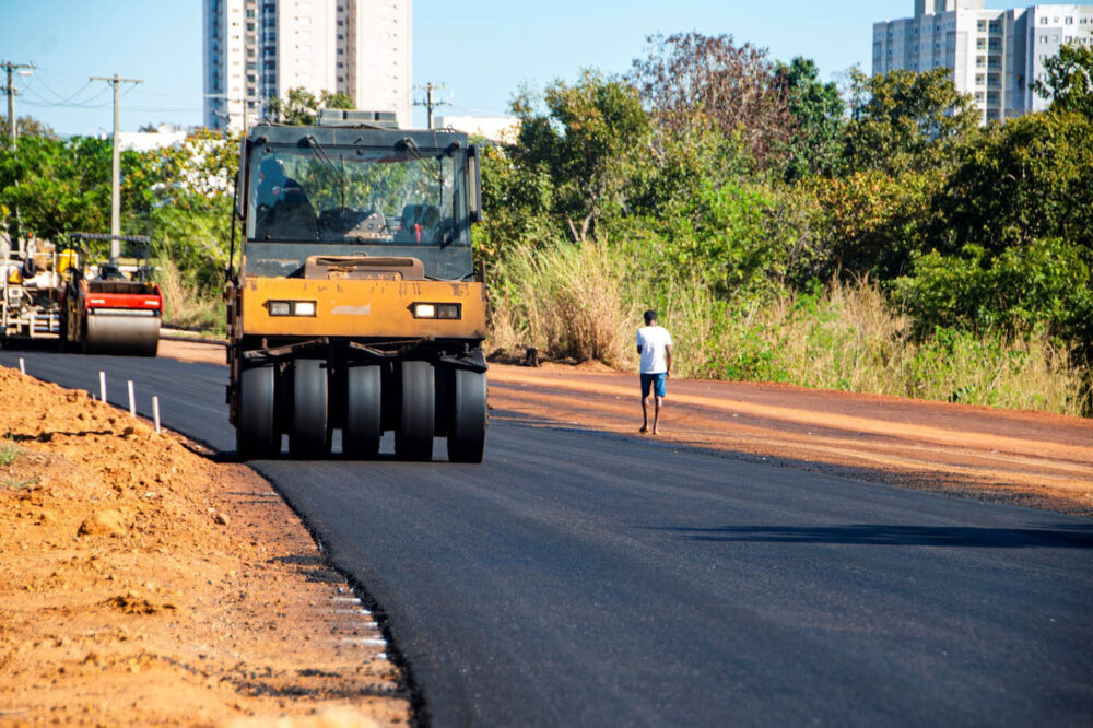 Em Palmas, prefeita Cinthia Ribeiro entrega, hoje, trecho da Av. NS-03 que estava em obras após substituição de ponte