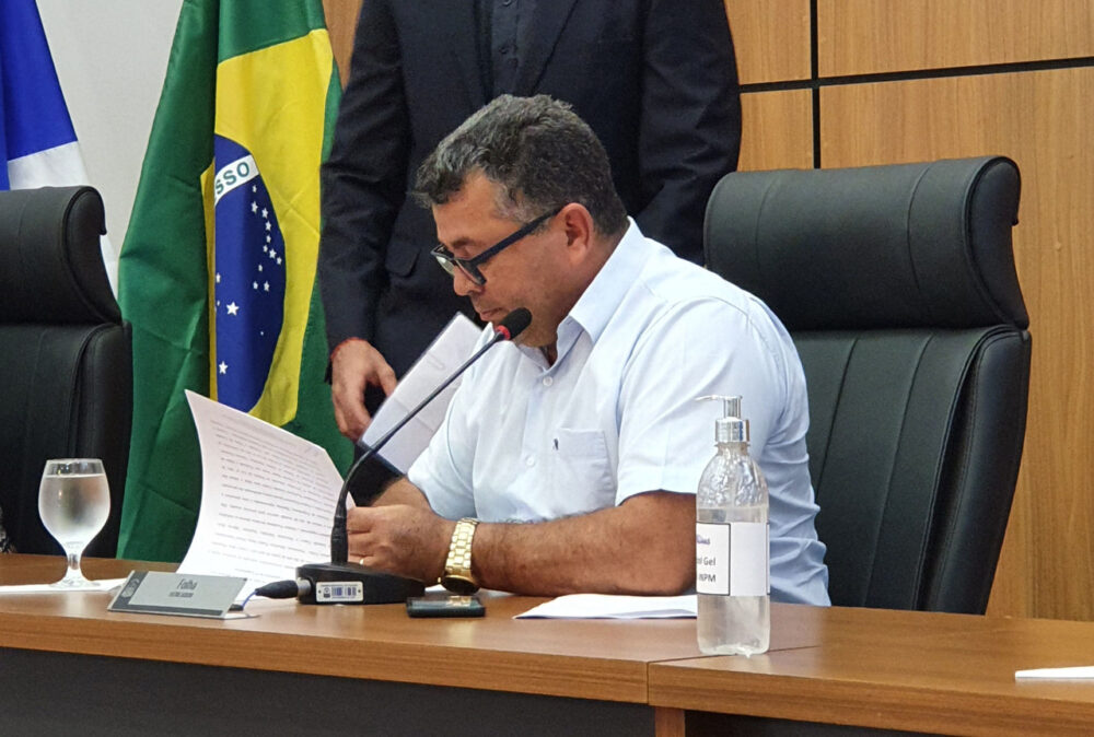 Presidente da CCJR, vereador Folha delibera sobre cerca de 80 matérias em reunião na Câmara de Palmas