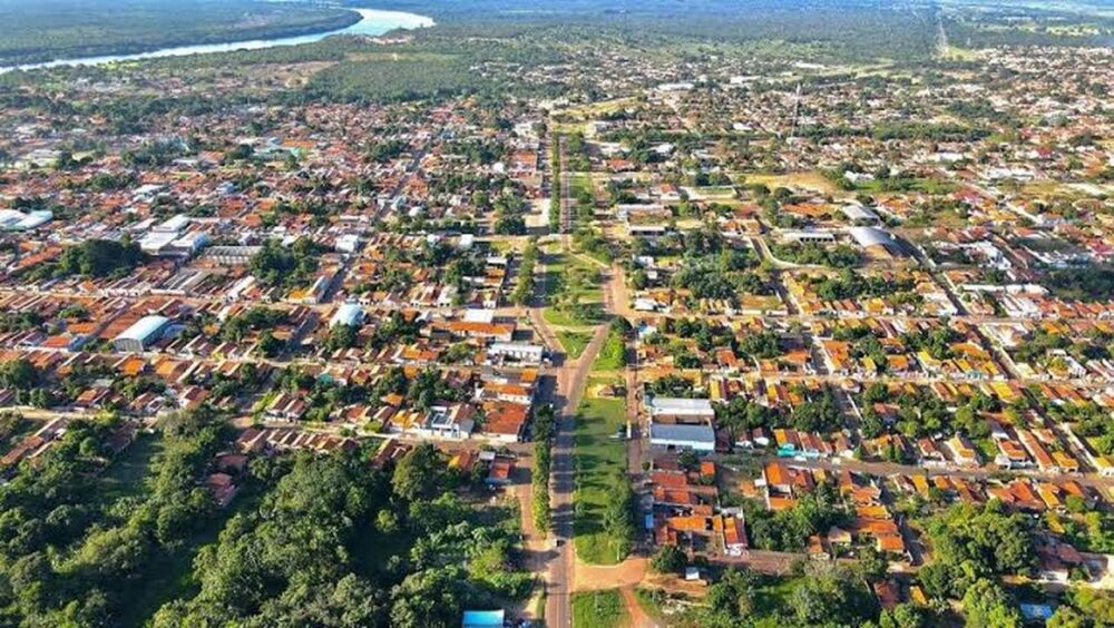 Tentativa de homicídio: Mulher é suspeita de invadir casa e esfaquear funcionária do ex-companheiro em Araguatins