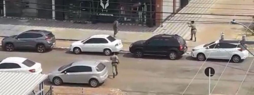 Vídeo flagra momento em que policiais prendem criminoso no centro de Palmas; VEJA