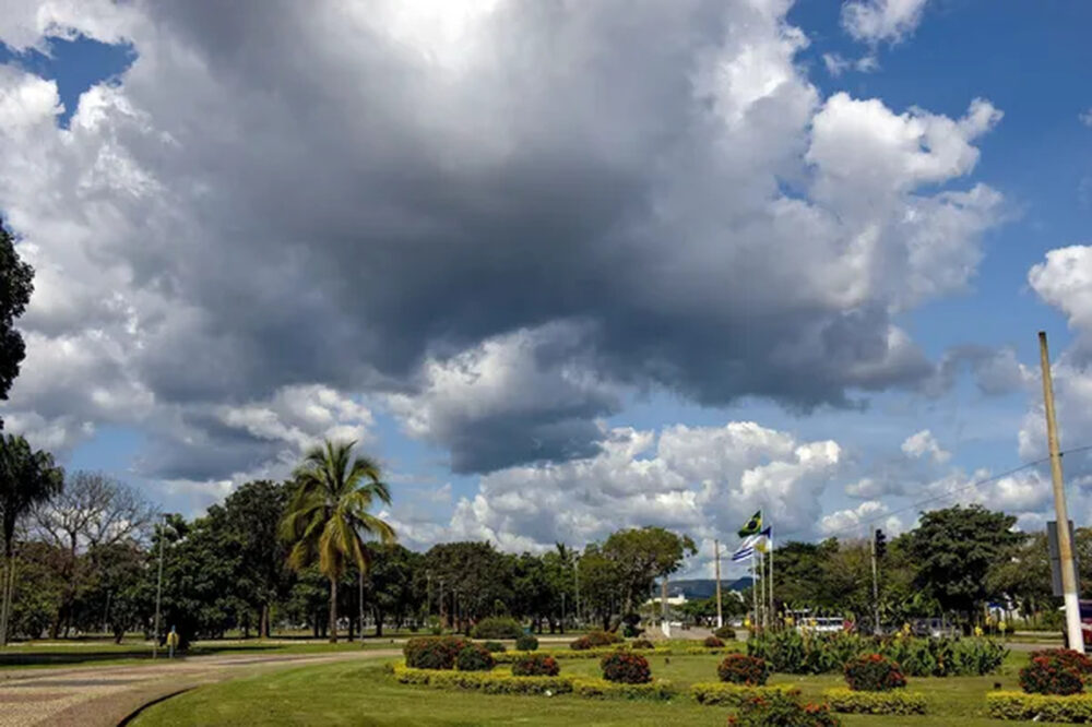 Início da semana no Tocantins conta com previsão de temporais e Inmet alerta para chuvas perigosas