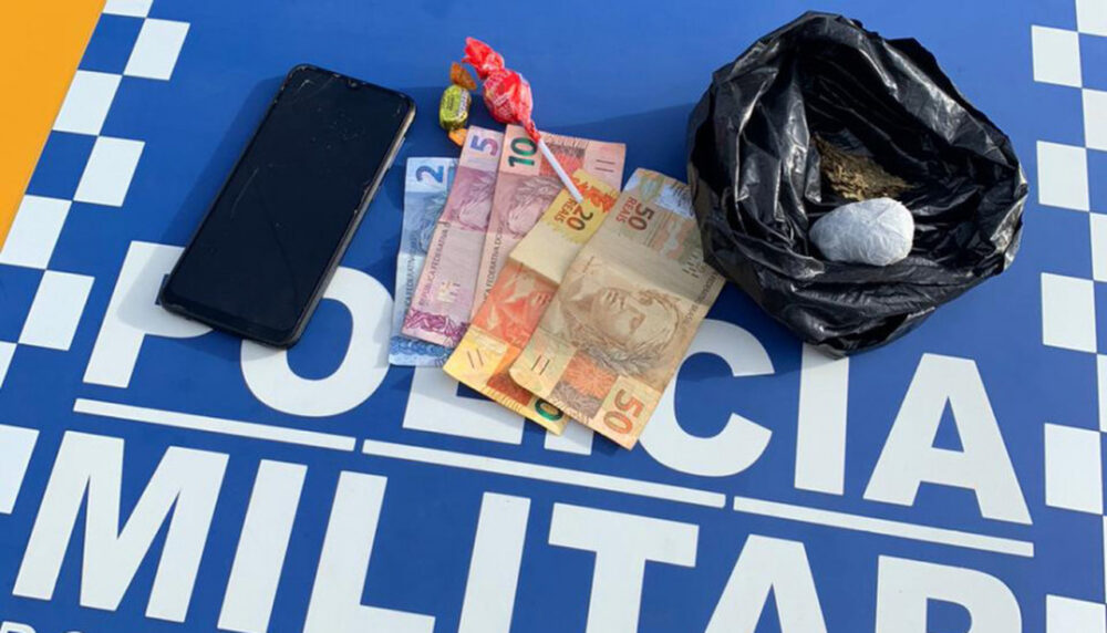 PM recupera bicicleta furtada em Palmas e prende dupla de jovens por tráfico de drogas