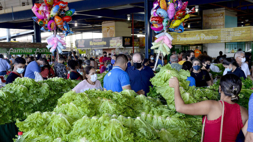 Comerciantes das feiras livres de Palmas têm até o dia 14 de dezembro para se recadastrarem