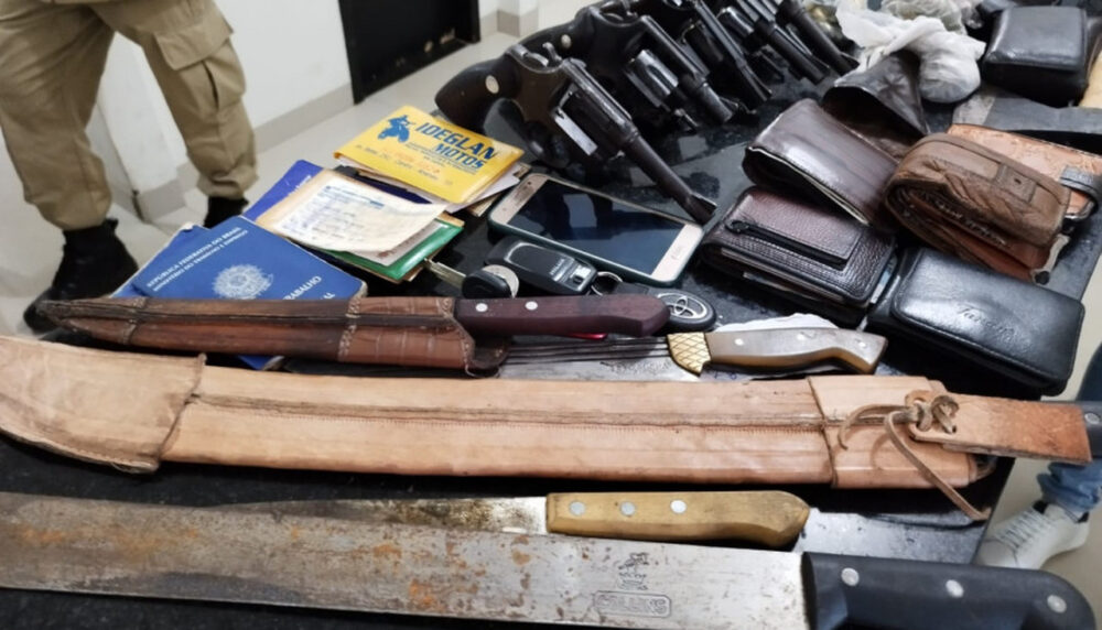 Cinco armas de fogo e dezenas de munições são localizadas durante fiscalização ambiental em Piraquê do TO