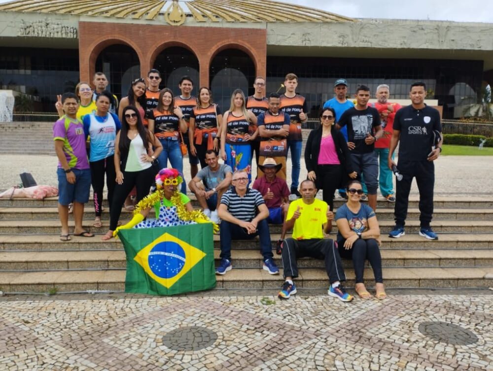 Atletas tocantinenses embarcam rumo à Corrida de São Silvestre em SP