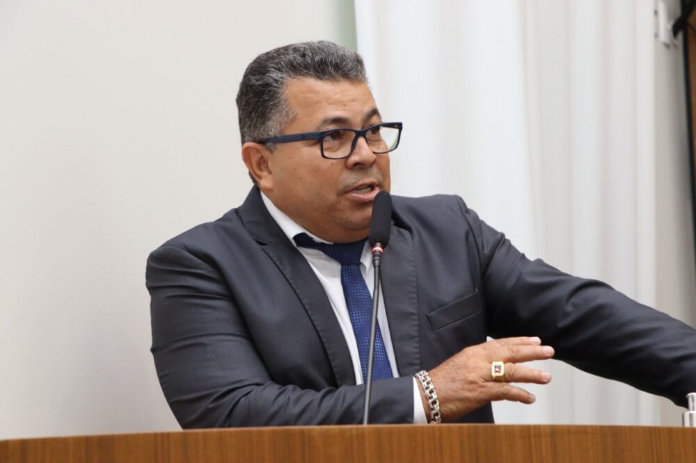 Vereador Folha solicita implantação do Programa Menor Aprendiz na Câmara de Palmas