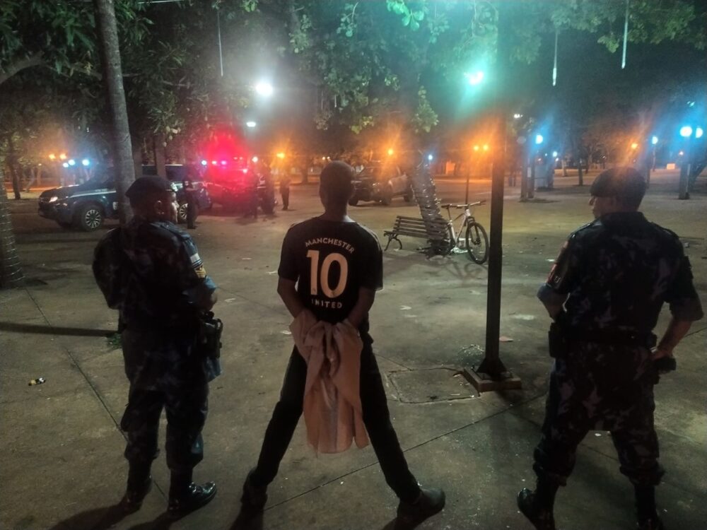 Após denúncia, homem é preso por tráfico de drogas pela Guarda Metropolitana de Palmas na Feira do Bosque