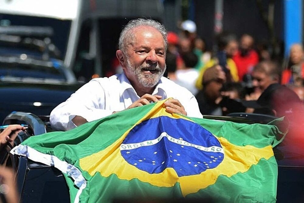 Ficou curioso com a homenagem concedida pela UFT ao presidente eleito Lula? Confira a lista completa de títulos doutor honoris recebidos pelo petista