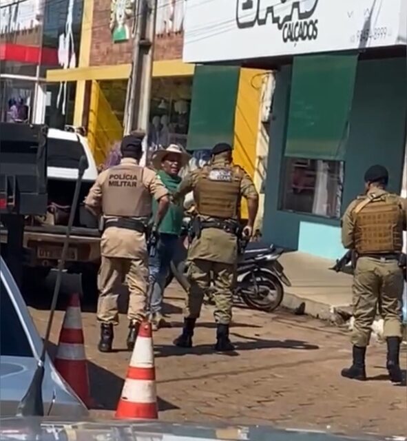 Ex-vereador de Miracema tenta colocar fogo em caminhão da Energisa e é detido por policiais militares; VEJA VÍDEO