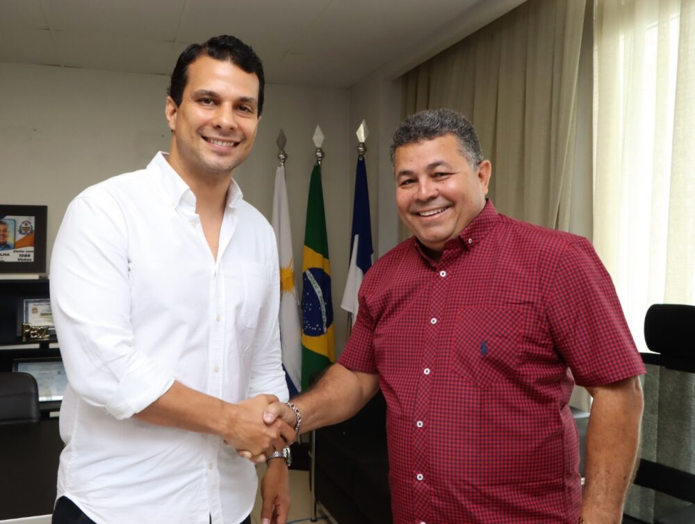 Presidente da Câmara de Palmas recebe o senador Irajá para discutir parcerias institucionais