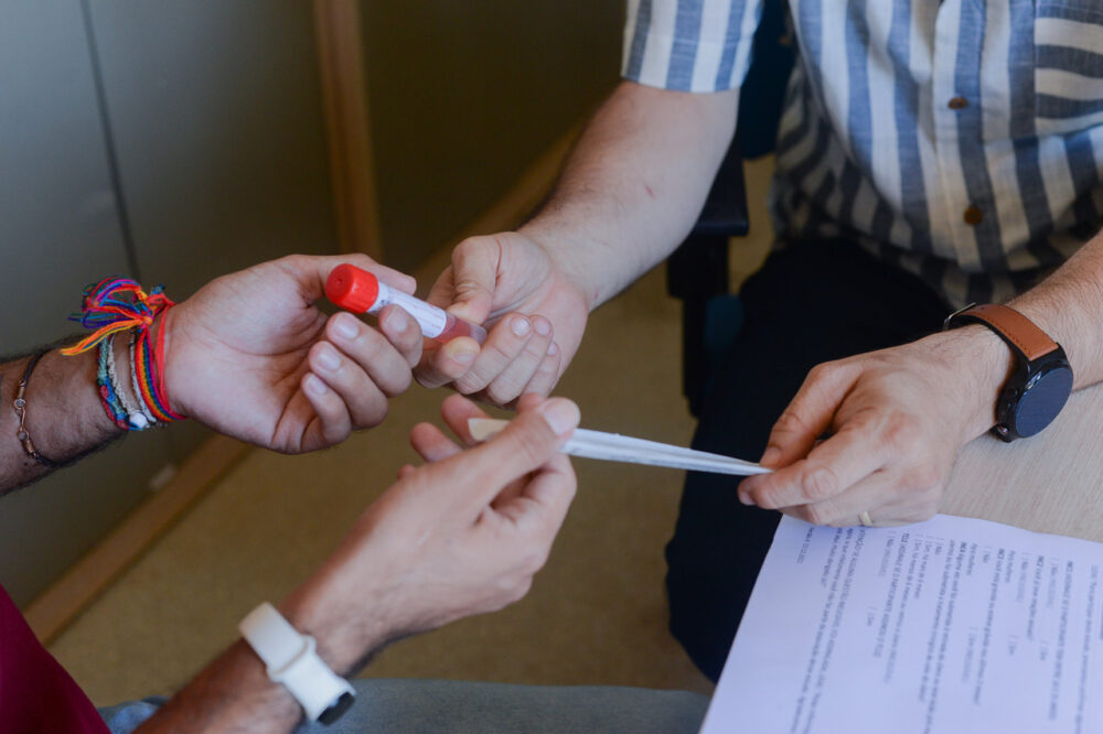 Palmas realiza testagem gratuita de HPV em jovens de 16 a 25 anos; confira os locais
