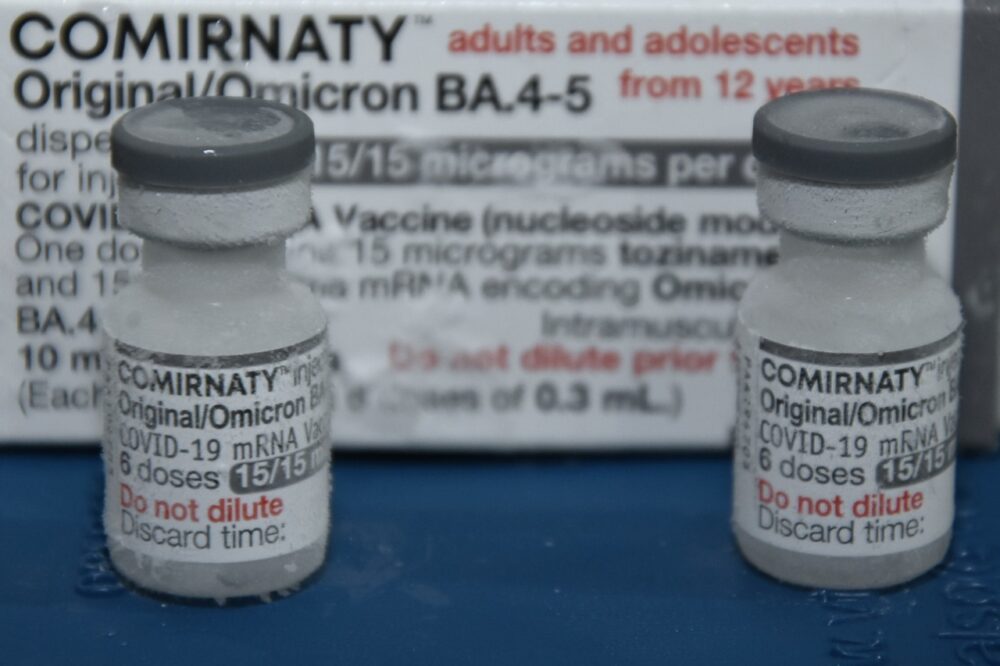 Vacina bivalente contra a Covid-19 passa a ser ofertada em todas as unidades a partir desta quinta-feira (30) em Palmas