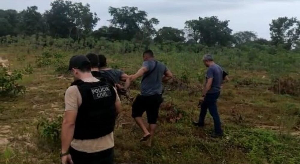 Após arrancar cabeça e mãos do criminoso que roubou seu tio em Barra do Ouro, homem é preso no Maranhão
