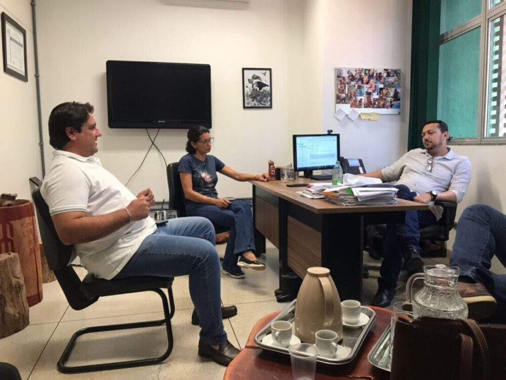 Eduardo Fortes busca parcerias para implantação da primeira UPA Veterinária do Tocantins, em Gurupi