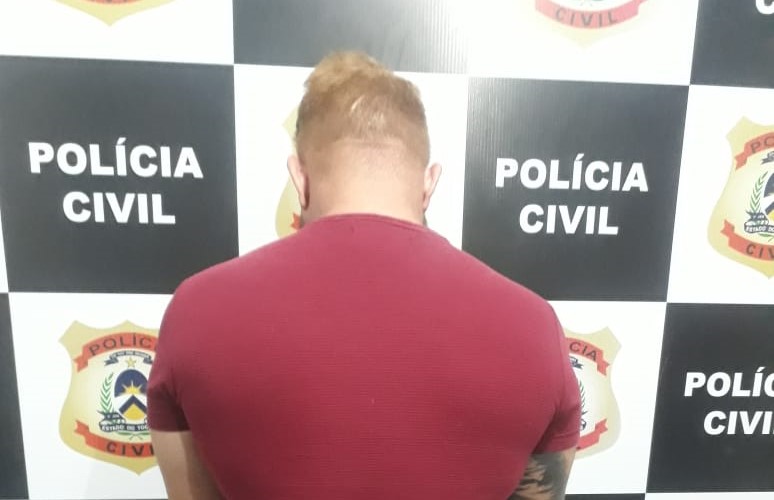 Diploma falso: Homem suspeito de enganar dezenas de pessoas com curso superior é preso em Colméia