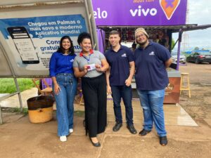 DIA DAS MULHERES: Jornal Sou de Palmas realiza ação especial em reconhecimento e respeito ao público feminino nas estações de ônibus e na UPA de Taquaralto