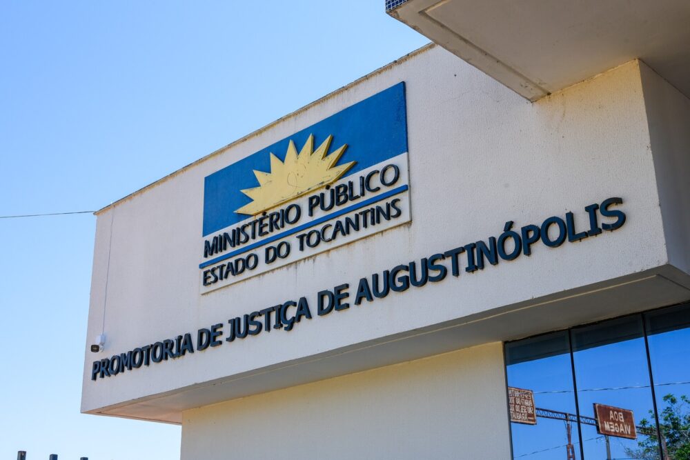 Médico que ocupa cargo de prefeito no Maranhão é acusado de realizar aborto sem o consentimento da gestante em Augustinópolis