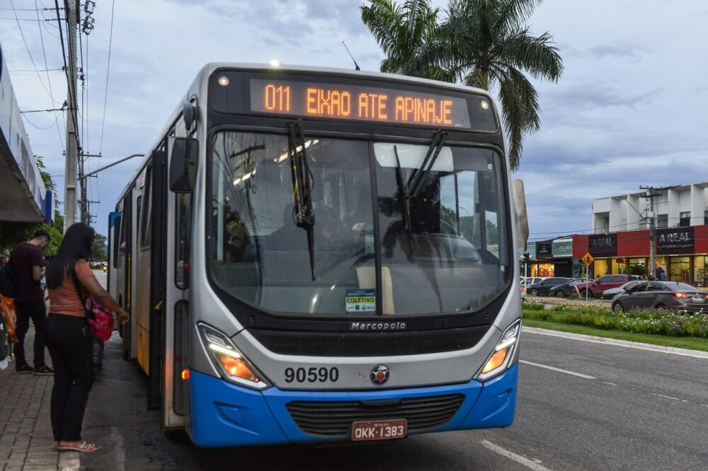 Prefeitura de Palmas mantém tarifa do transporte a R$ 2,00 até 31 de março e segue com gratuidade nos feriados