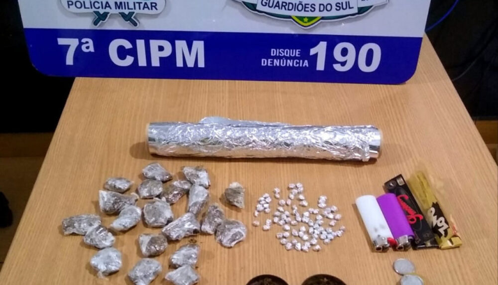 Jovem é preso por tráfico de drogas na presença do filho recém-nascido no interior do Tocantins