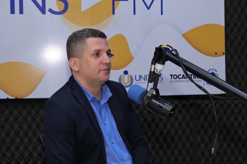 Delegado da Polícia Civil divulga ações de prevenção e combate a atos de violência em escolas do Tocantins durante entrevista à Rádio Unitins FM