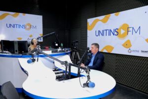 Delegado da Polícia Civil divulga ações de prevenção e combate a atos de violência em escolas do Tocantins durante entrevista à Rádio Unitins FM