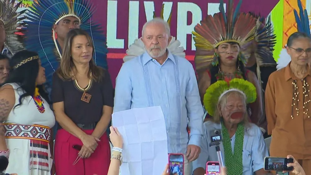 Presidente Lula diz que vai demarcar ‘maior número possível’ de terras indígenas