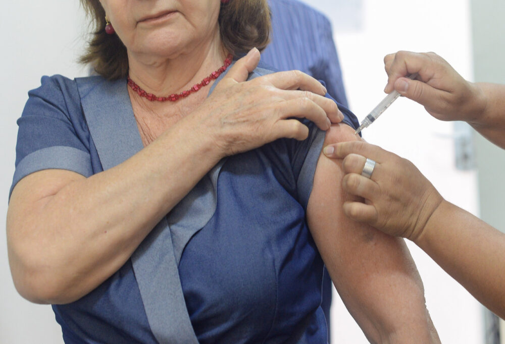 Imunização em Palmas: Confira o cronograma de vacinação contra covid e influenza desta semana