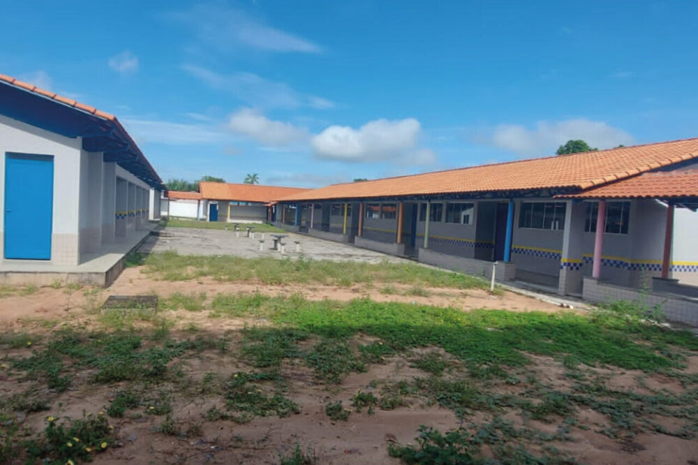 Escola em Ananás teve construção iniciada há mais de 10 anos e ainda não foi concluída, aponta vistoria do MPTO