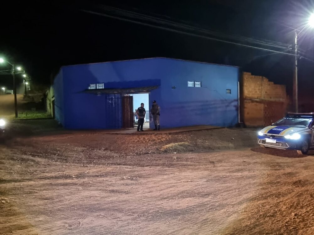Homem sofre tentativa de homicídio após ser atingido por tiros em mercearia do Aureny III, região Sul de Palmas
