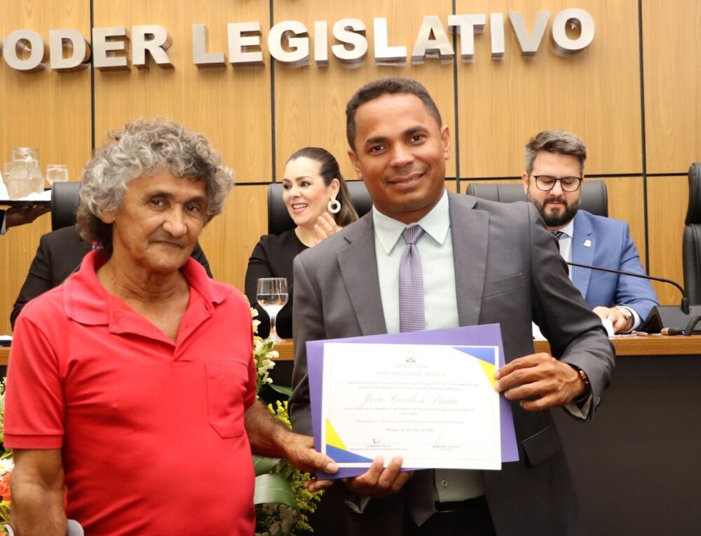 Vereador Josmundo homenageia pioneiro de Palmas em Sessão Solene na Casa de Leis