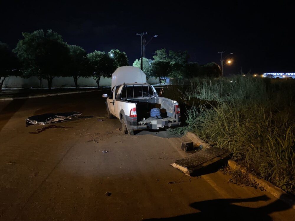 Homem morre em acidente com capotamento de um carro nas proximidades da quadra 1.112 sul, em Palmas