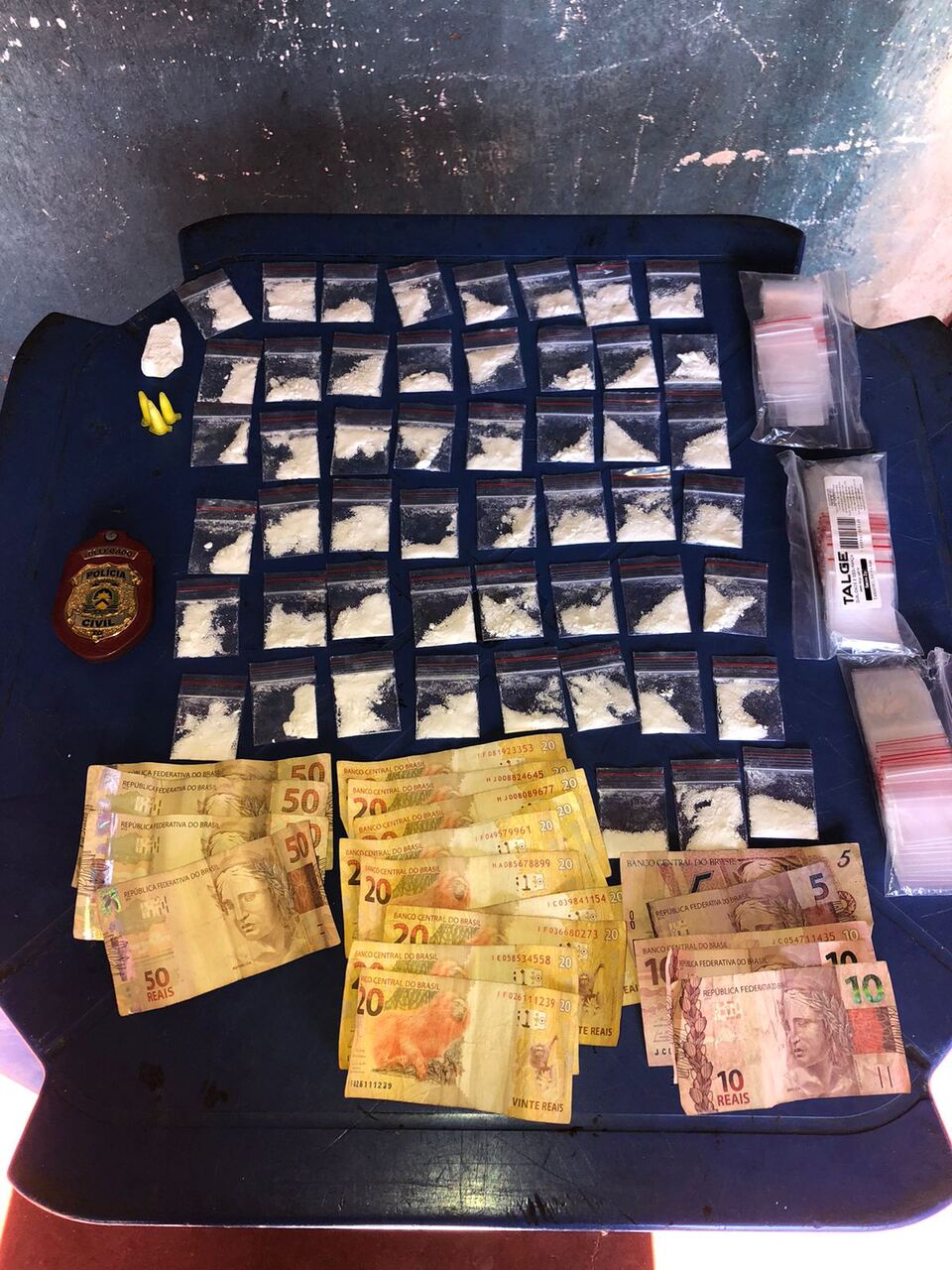 Homem é preso por vender drogas enquanto cumpria regime semiaberto em Peixe